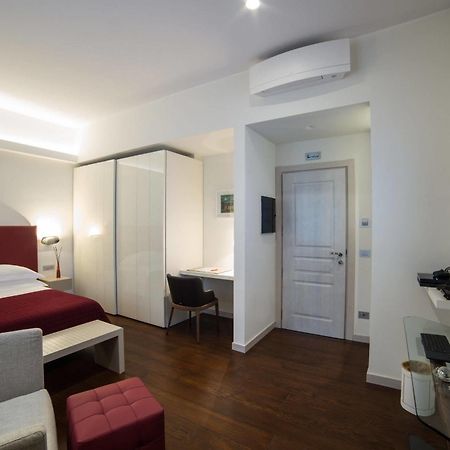 Town House Morgana Bed & Breakfast Reggio di Calabria Bagian luar foto