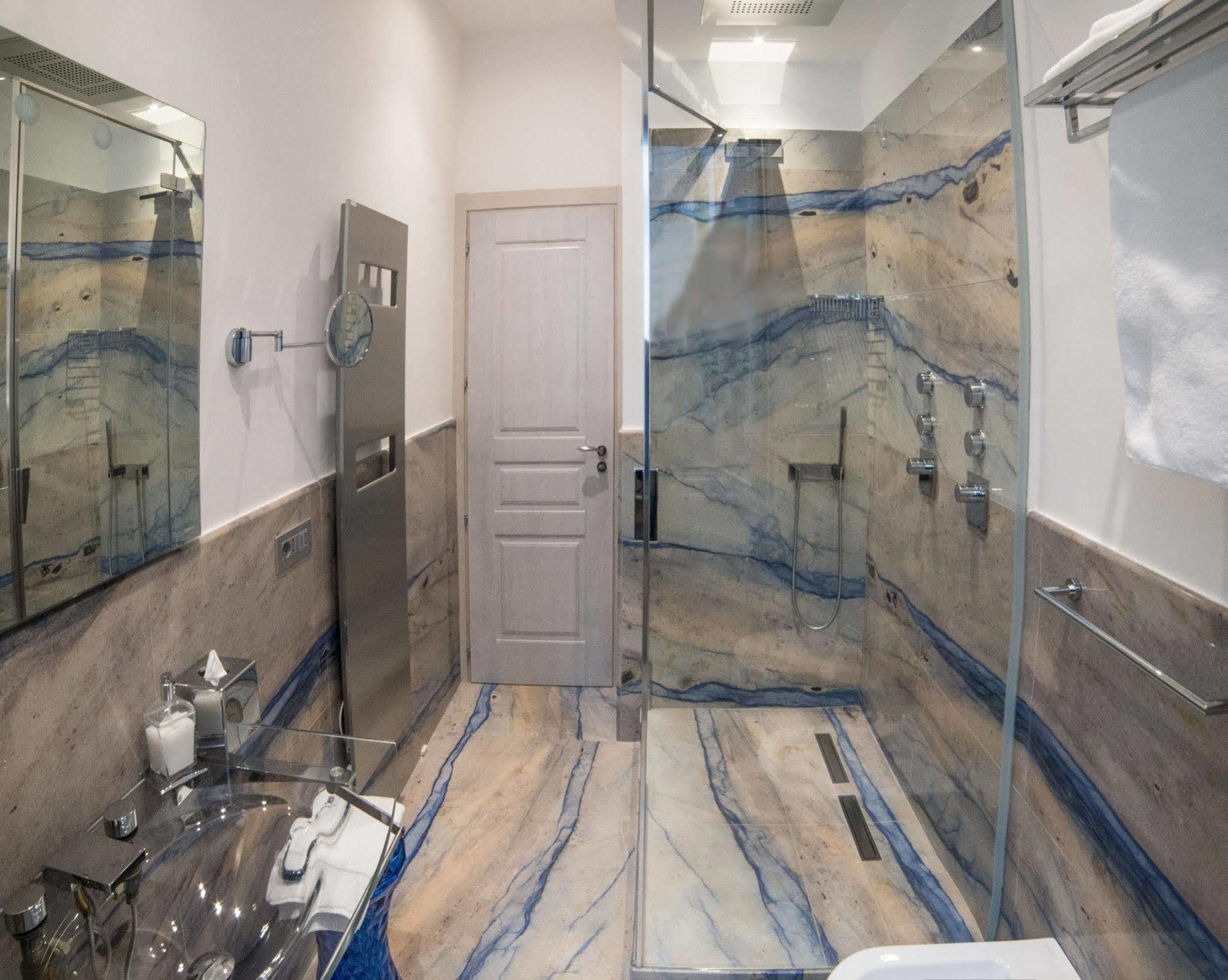 Town House Morgana Bed & Breakfast Reggio di Calabria Bagian luar foto